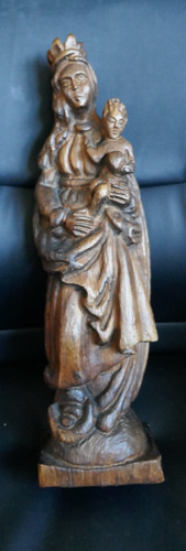 Geschnitzte figur maria mit - geschnitzte,