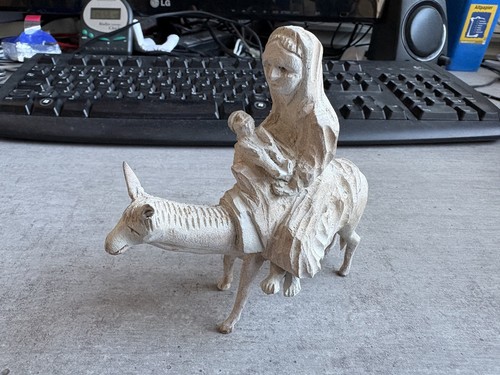 Alte geschnitzte figur maria - figur,