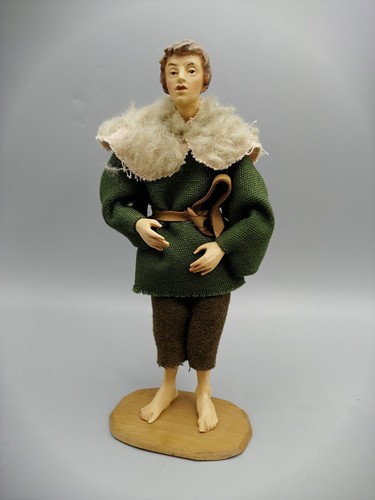 Alte bekleidete krippenfigur - alte,