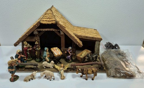 Weihnachtskrippe handarbeit - weihnachtskrippe, (handarbeit