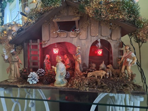 Weihnachtskrippe krippenstall - weihnachtskrippe,