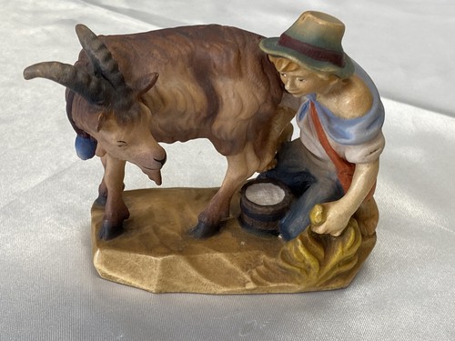 Krippenfigur melker mit ziege - krippenfigur,